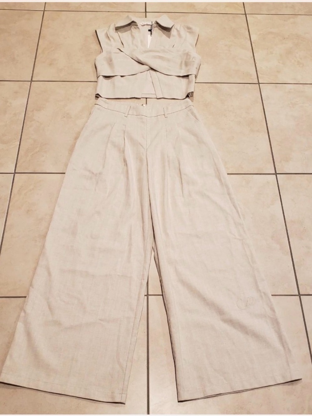 Commense set linen blend cropped blouse with cross wrap detail and pants Set